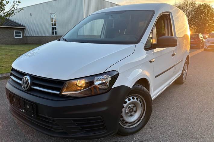 Hvid VW Caddy fra 2017