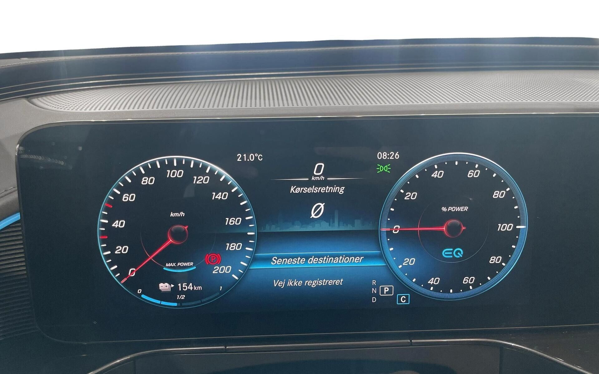 Hvid Mercedes EQC 400 fra 2020