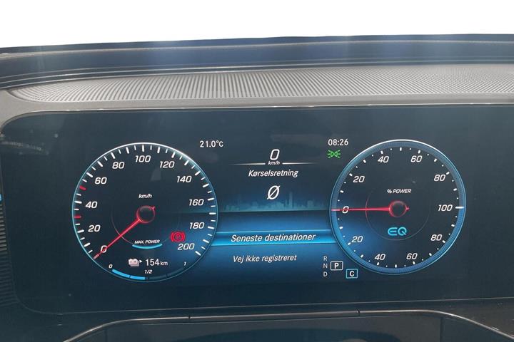 Hvid Mercedes EQC 400 fra 2020