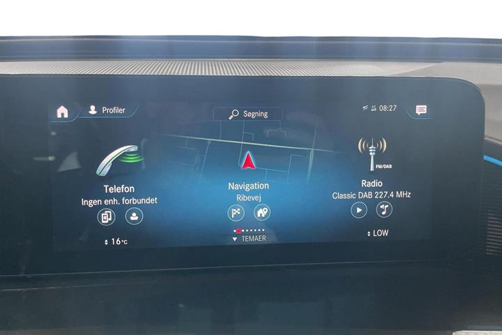 Hvid Mercedes EQC 400 fra 2020