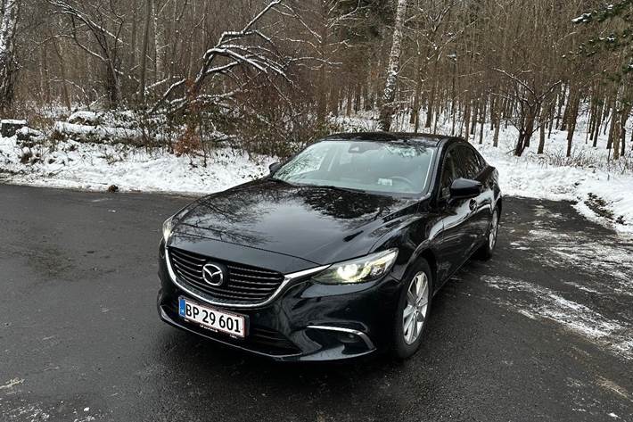 Sort Mazda 6 fra 2017