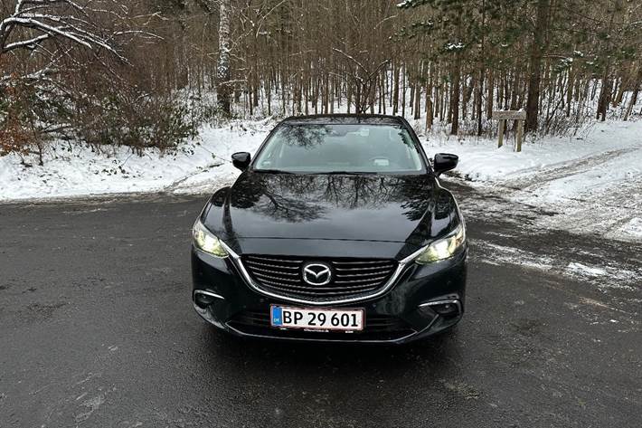 Sort Mazda 6 fra 2017