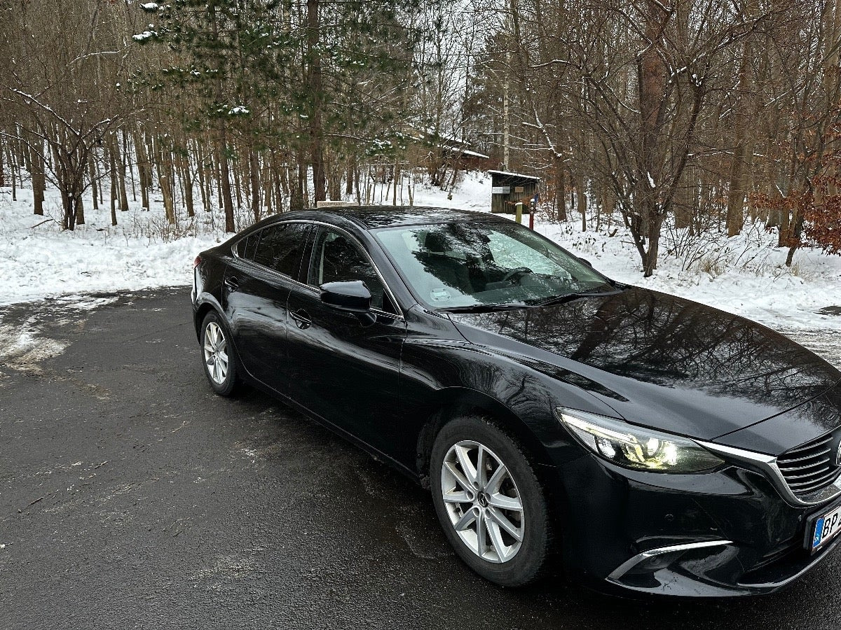 Sort Mazda 6 fra 2017