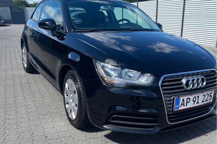 Sort Audi A1 fra 2011