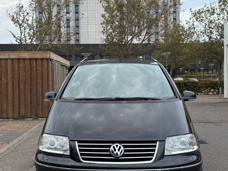 VW Sharan 1,8 T Comfortline Tiptr.