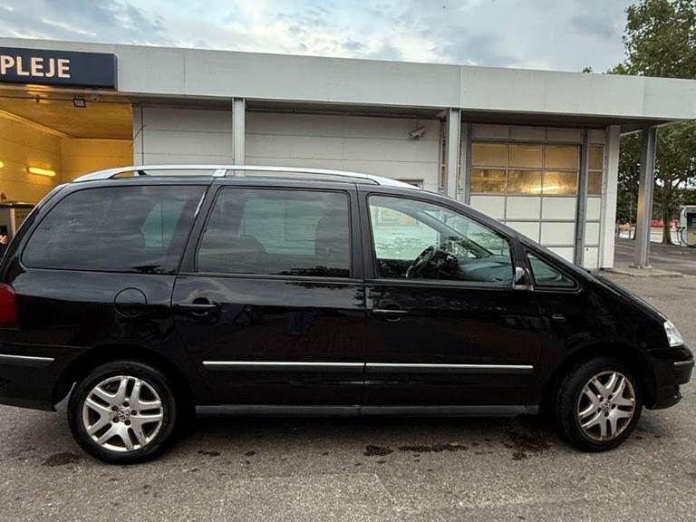 VW Sharan 1,8 T Comfortline Tiptr.
