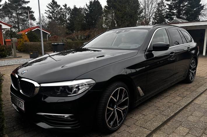 Sort BMW 520d fra 2017
