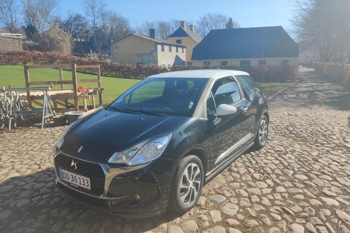Sort DS DS 3 fra 2017