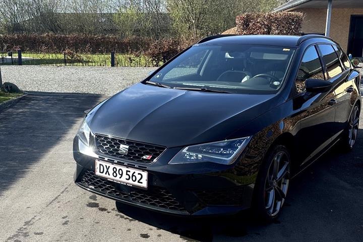 Sort Seat Leon fra 2015