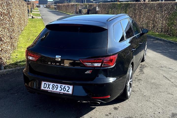 Sort Seat Leon fra 2015