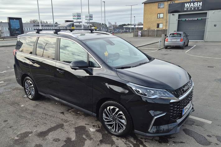 Sort Maxus Euniq5 fra 2020