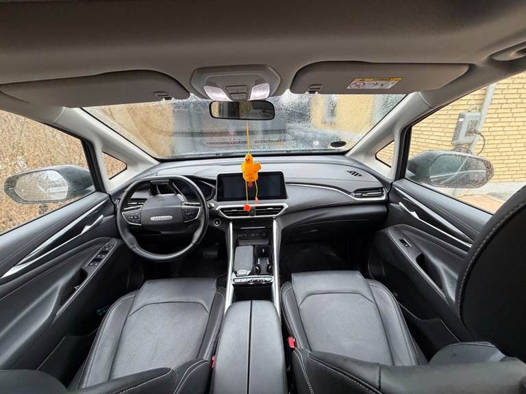 Maxus Euniq5 52 Exclusive 7prs