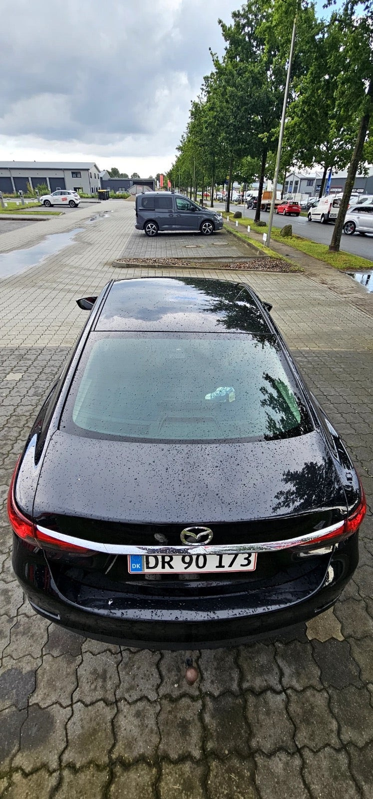 Sort Mazda 6 fra 2013