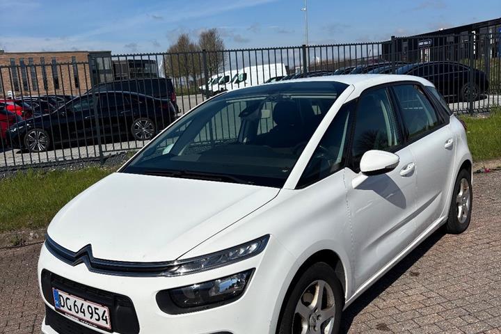Hvid Citroën C4 Picasso fra 2017 set udefra