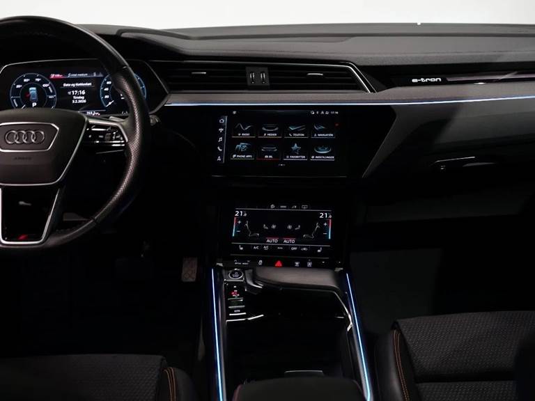 Audi e-tron 55 S-line quattro