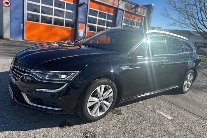 Sort Renault Talisman fra 2016