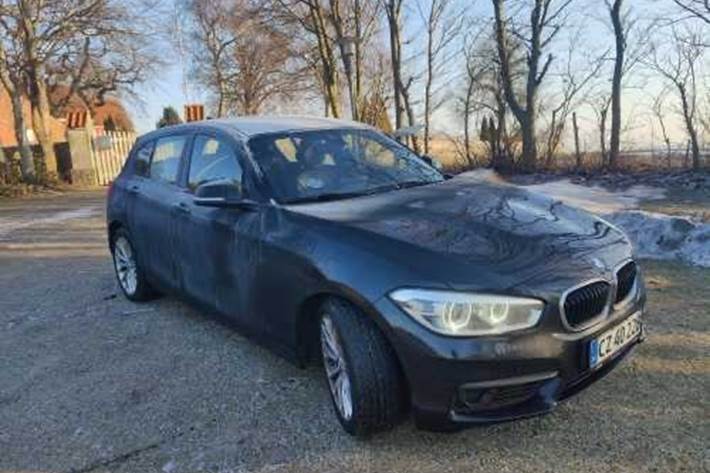 Sort BMW 118i fra 2018