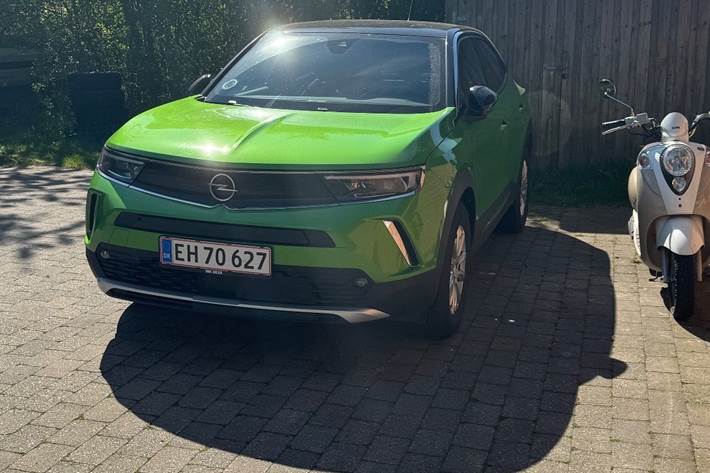Grøn Opel Mokka-e fra 2021