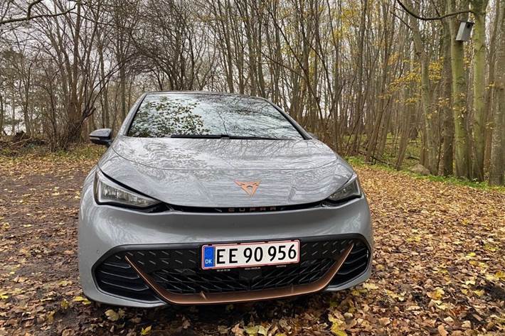 Grå Cupra Born fra 2022