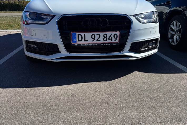 Hvid Audi A4 fra 2015