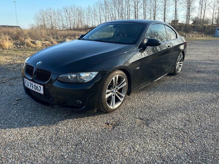 BMW 325i 3,0 Coupé M-Sport