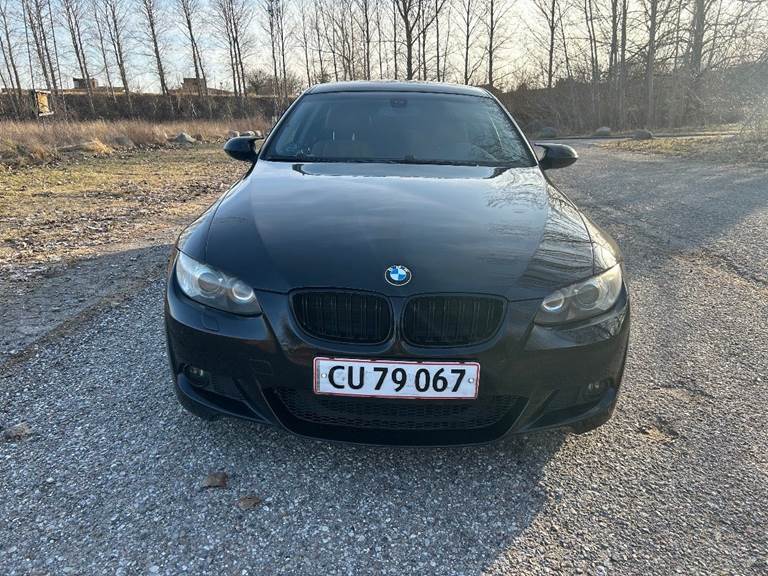 BMW 325i 3,0 Coupé M-Sport