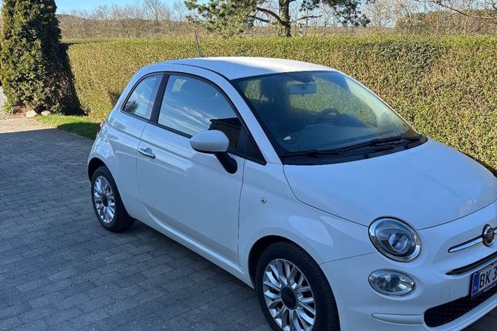 Hvid Fiat 500 fra 2016