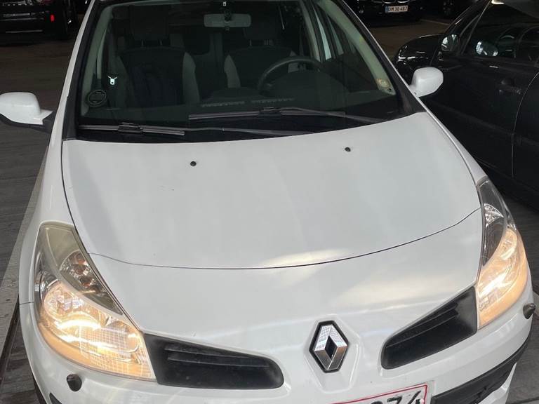 Renault Clio III 1,2 16V Avantage Sport Tourer