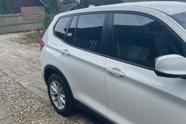 Hvid BMW X3 fra 2014