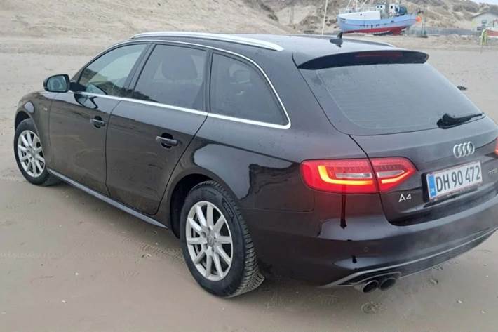 Sort Audi A4 fra 2015