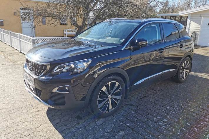 Sort Peugeot 3008 fra 2017