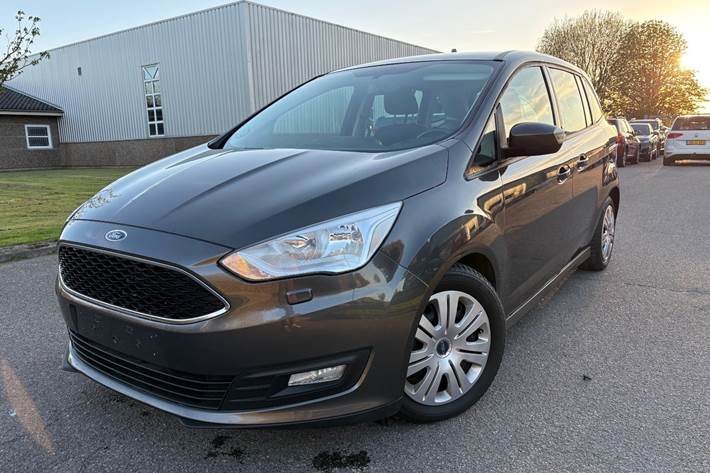 Sort Ford Grand C-Max fra 2018