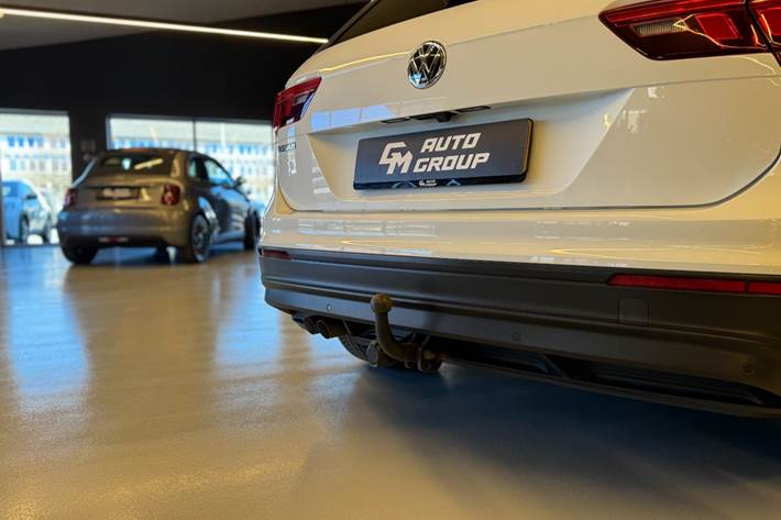 Hvid VW Tiguan fra 2019