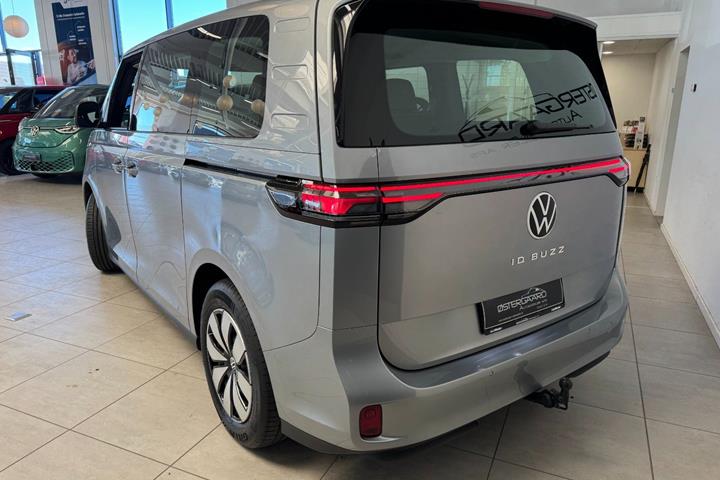 Sølv VW ID.Buzz fra 2025