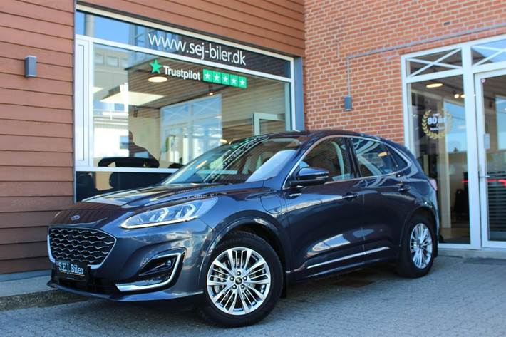 Blå Ford Kuga fra 2020