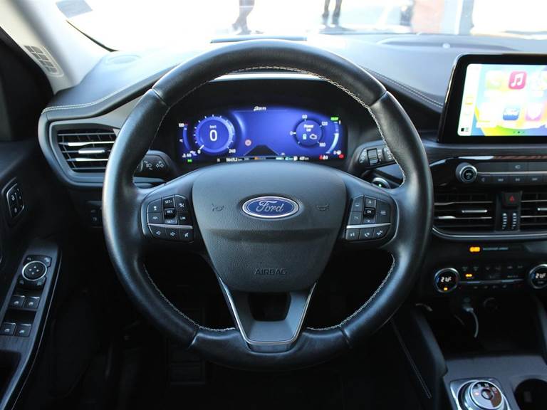 Ford Kuga 2,5 PHEV Vignale CVT