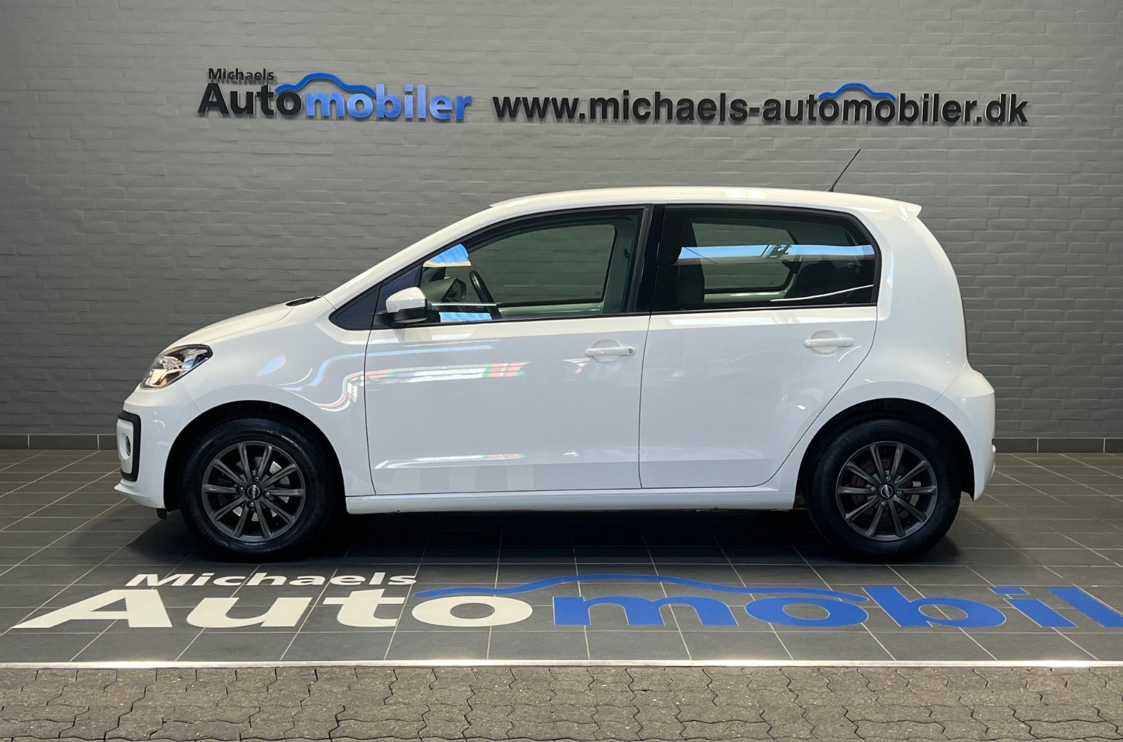 Hvid VW UP! fra 2019