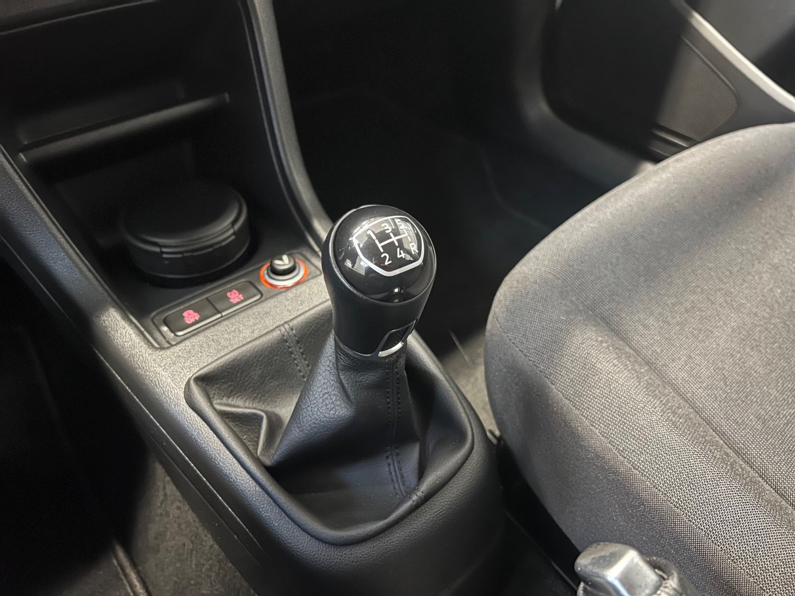 Hvid VW UP! fra 2019