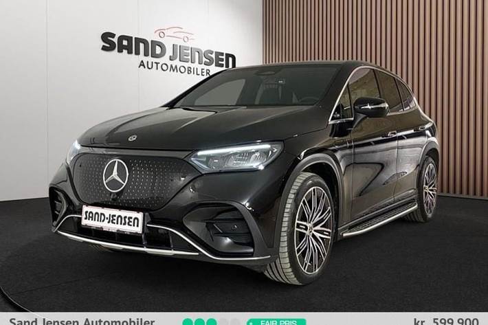 Sort Mercedes EQE350 SUV fra 2025 set udefra