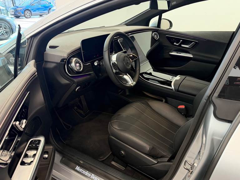 Mercedes EQE300 Avantgarde