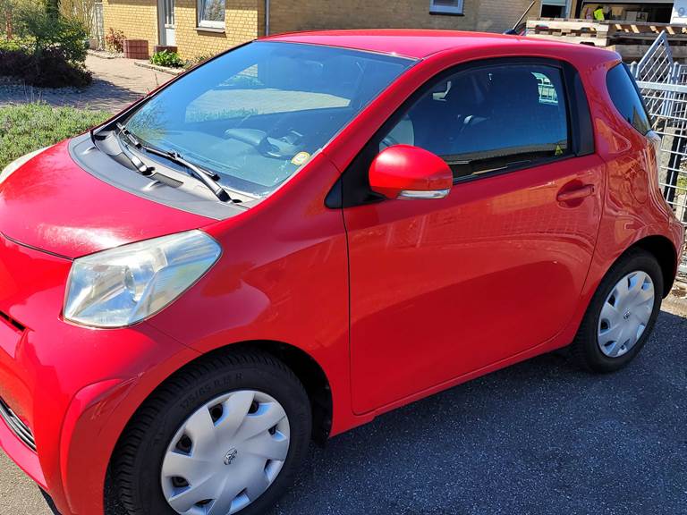 Toyota iQ 1,0 1.0 MAN.5. 3-DØRS