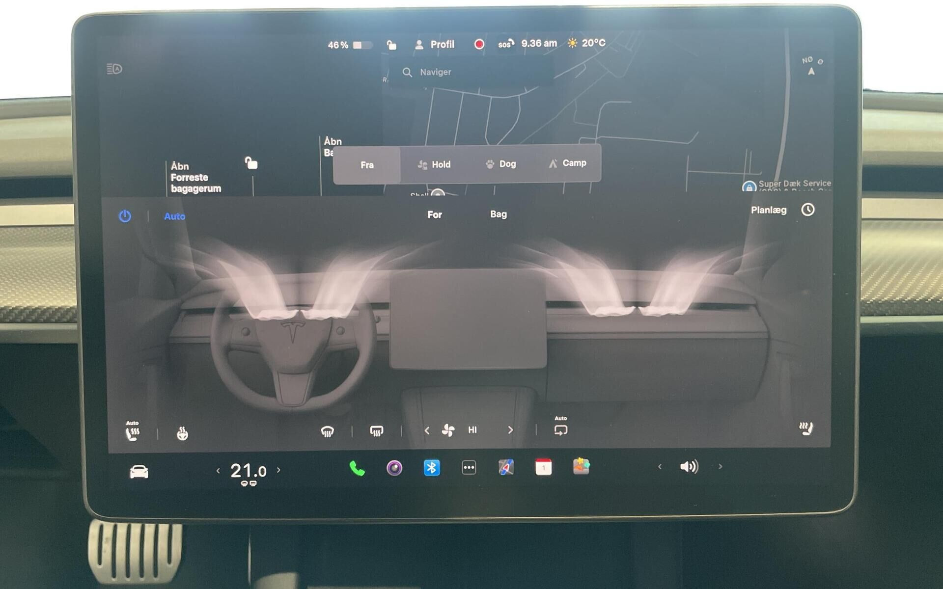 Grå Tesla Model 3 fra 2021