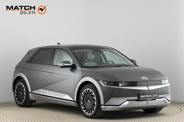 Grå Hyundai Ioniq 5 fra 2022 set udefra