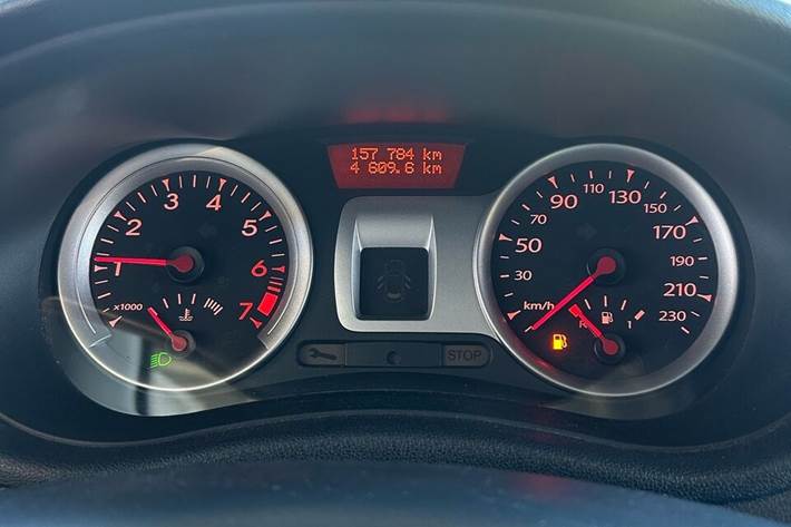 Sort Renault Clio fra 2010