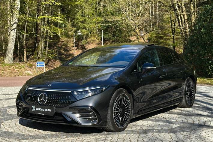 Grå Mercedes EQS580 fra 2023