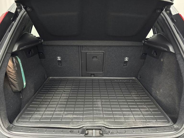 Volvo XC40 P6 ReCharge Plus