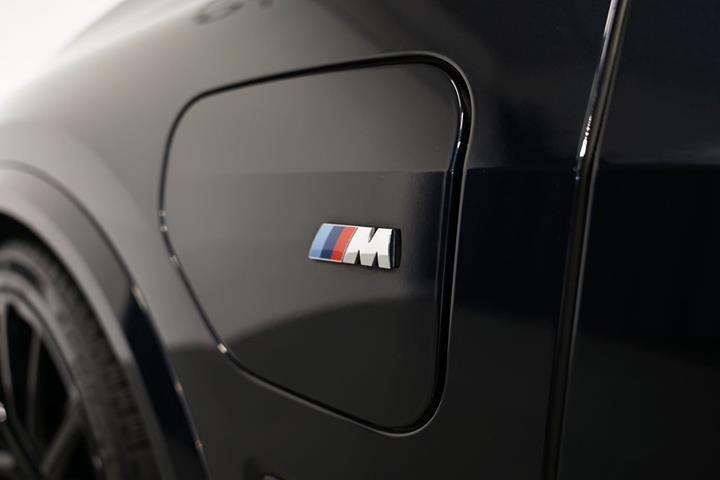 Sort BMW X5 fra 2021