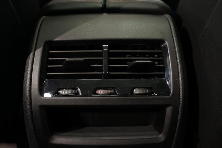 Sort BMW X5 fra 2021