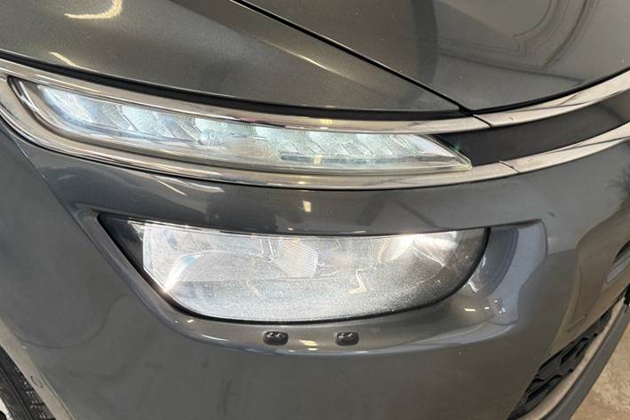 Grå Citroën Grand C4 Picasso fra 2015