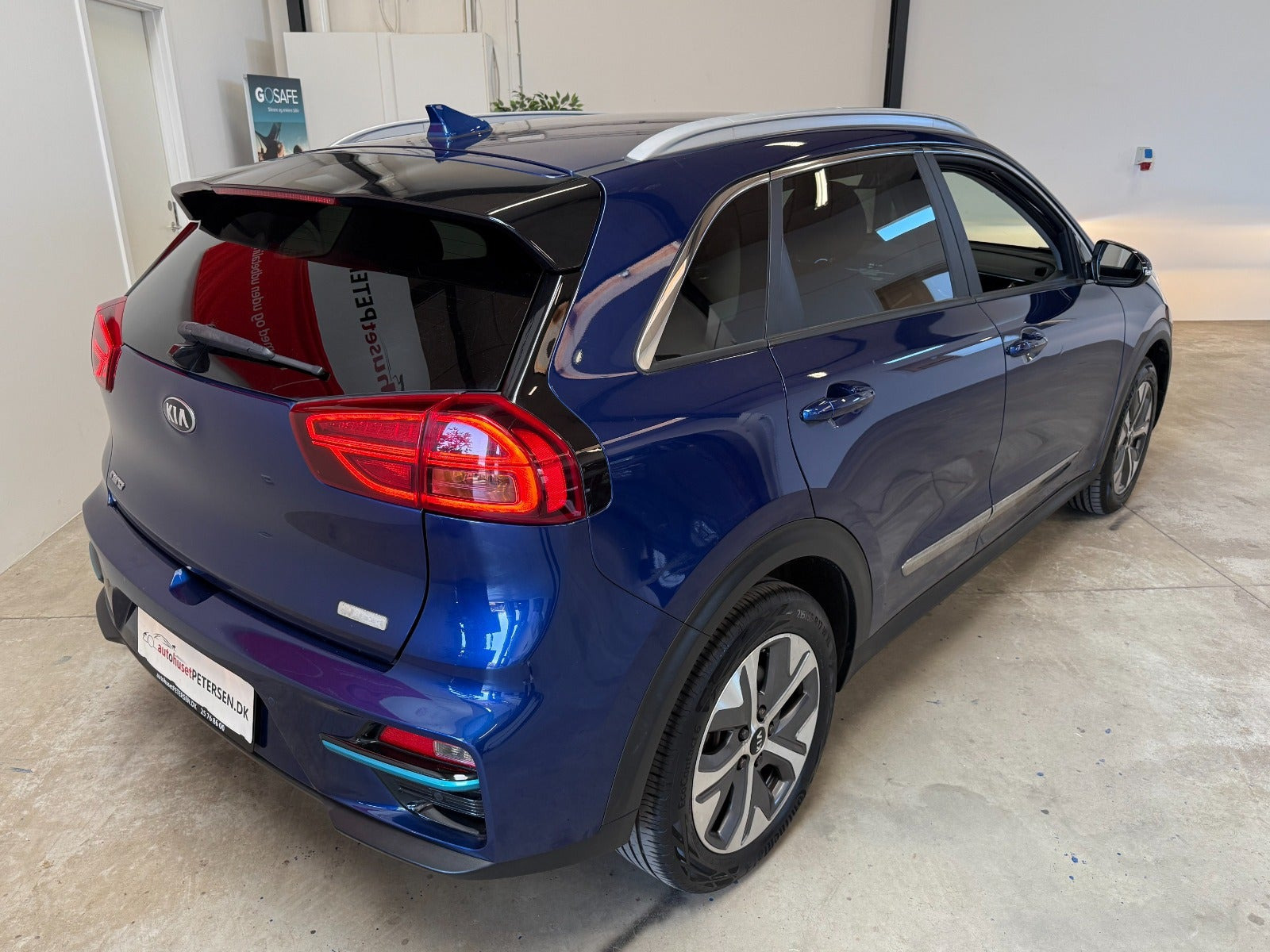 Blå Kia e-Niro fra 2021